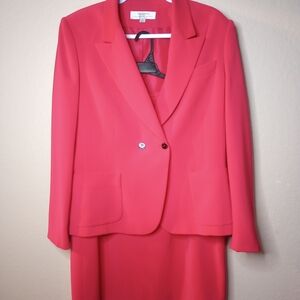 Tahari Vibrant Pink Blazer/Skirt Suit